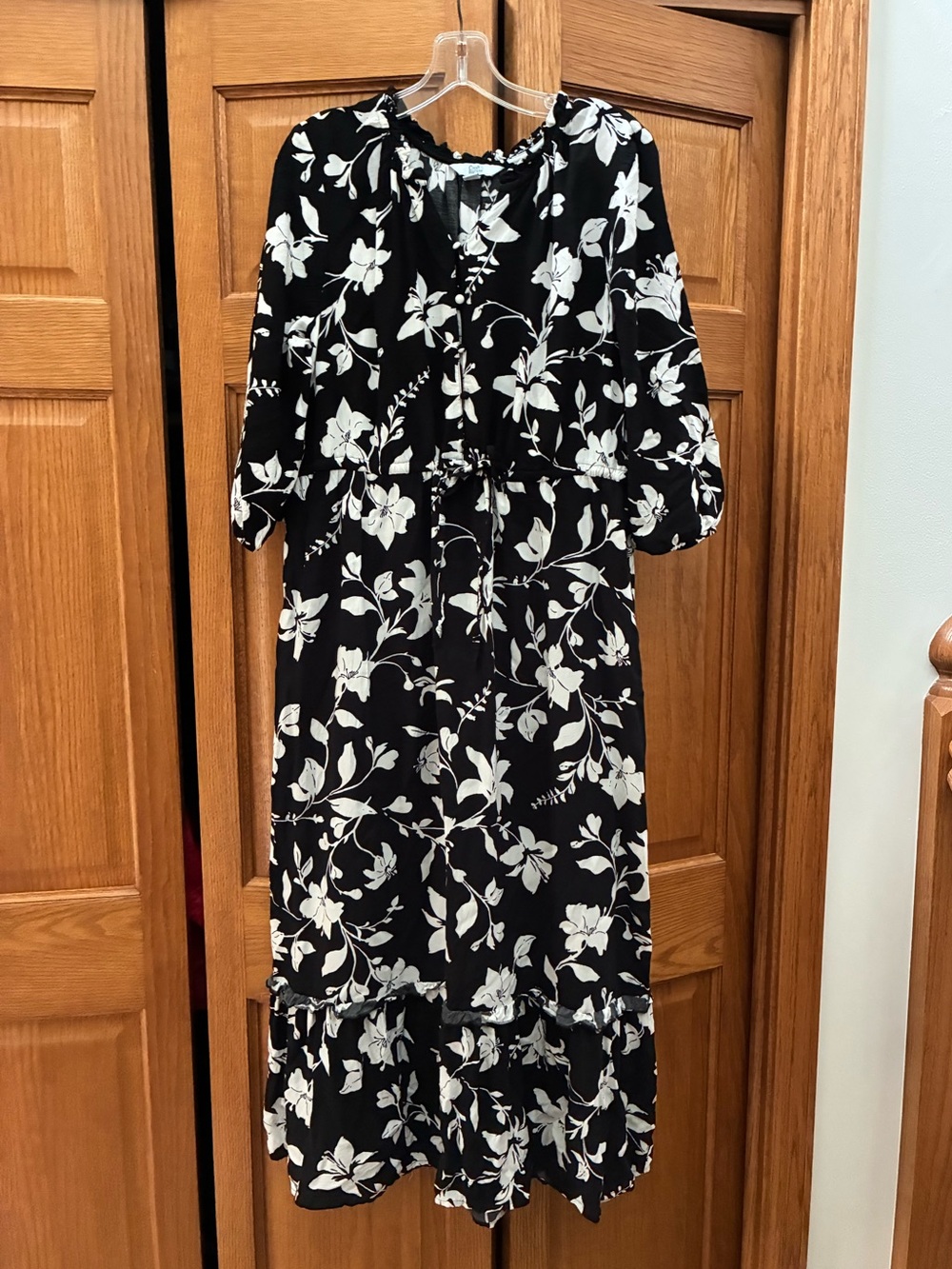 croft & barrow Black and White Floral Tiered Maxi Dress